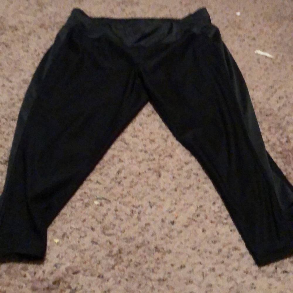 capri leggings